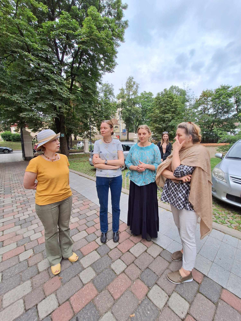 Ekspedicijos dalyvės (iš kairės): dr. Austė Nakienė, dr. Jūratė Šlekonytė, Irena Žilienė, Rima Visackienė